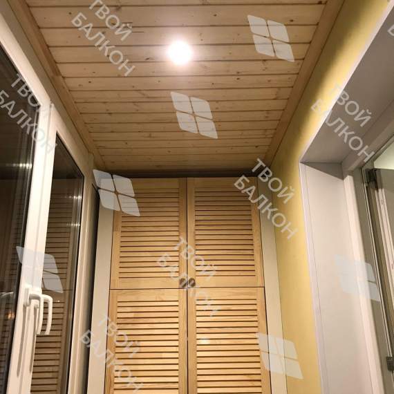 Французское эркерное остекление балкона Французское эркерное остекление балкона